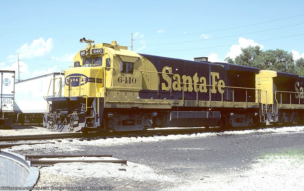 AT&amp;SF B23-7 6410